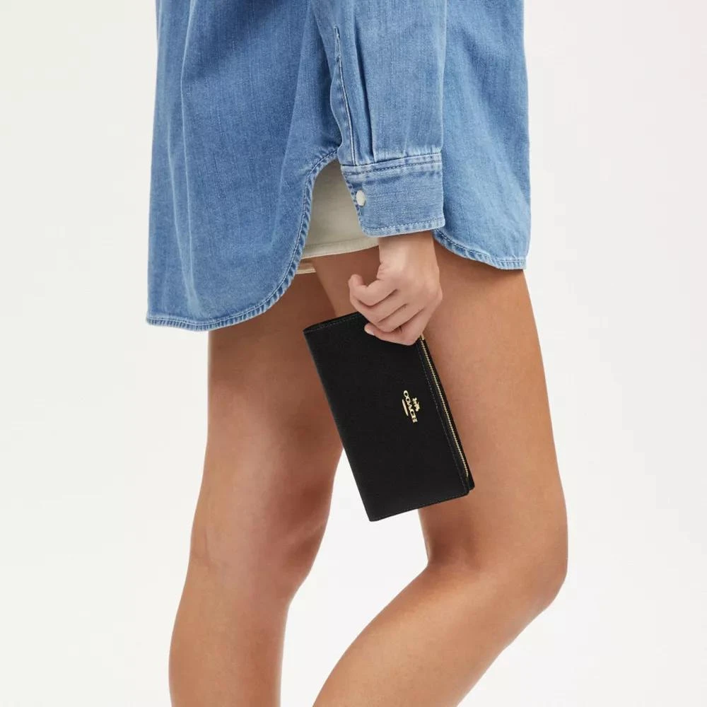 Coach Slim Zip Wallet 3