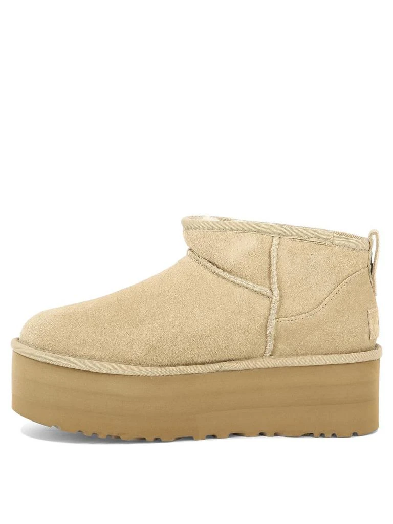 UGG UGG Ankle Boots 3