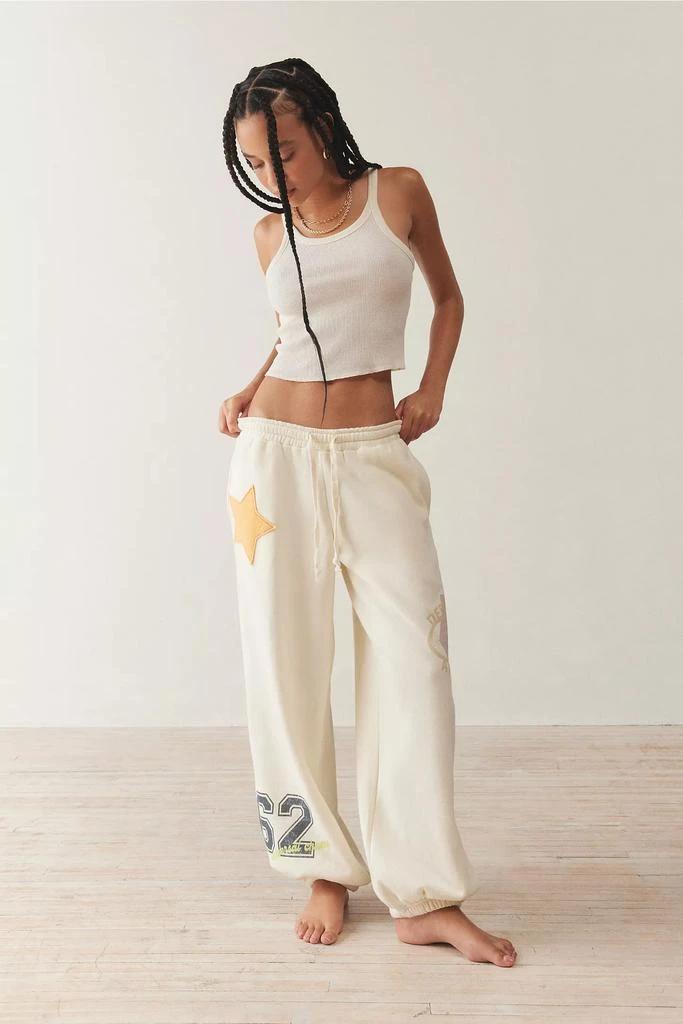 Out From Under Out From Under Brenda Low Rise Graphic Jogger Sweatpant 3