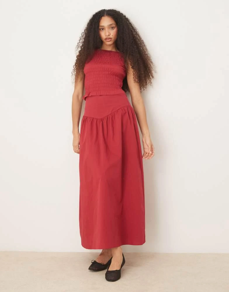 Glamorous Glamorous drop waist maxi skirt in deep red co-ord 1