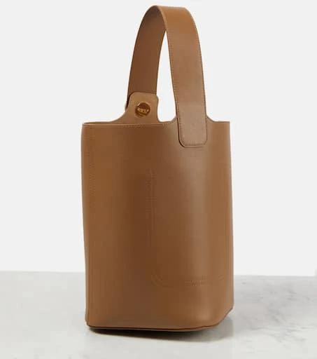 Loewe Pebble Medium leather bucket bag 4