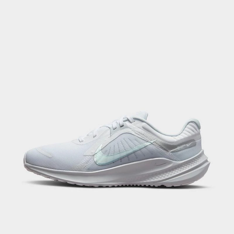 NIKE Women's Nike Quest 5 Road Running Shoes 1