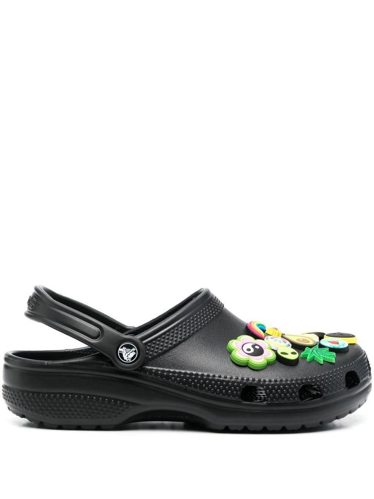 サンダル・ミュール CROCS Classic Rosette Sandals - Crocs - Synthetic - Black Classic Rosette Sandals - Crocs - Synthetic - Black