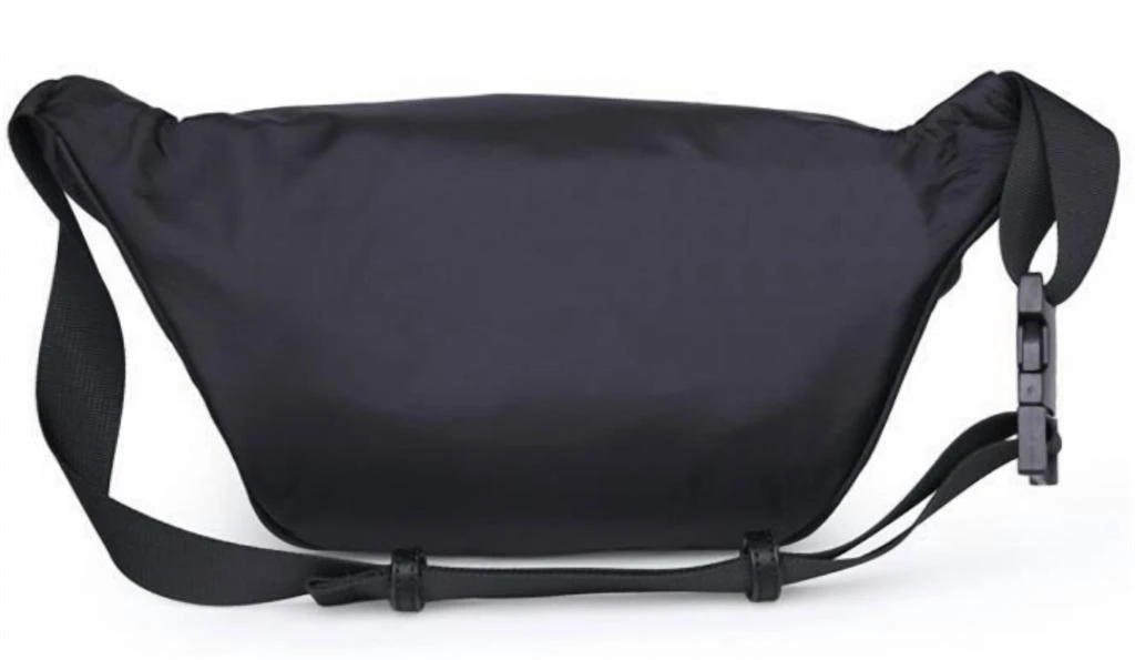 SOL and SELENE Hands Down Belt Bag In Black 2