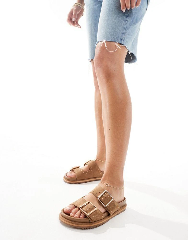 New Look New Look chunky double strap flat sandal with studs in tan 2
