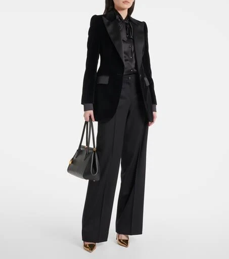 Dolce
Gabbana Tie-neck silk-blend satin blouse 2