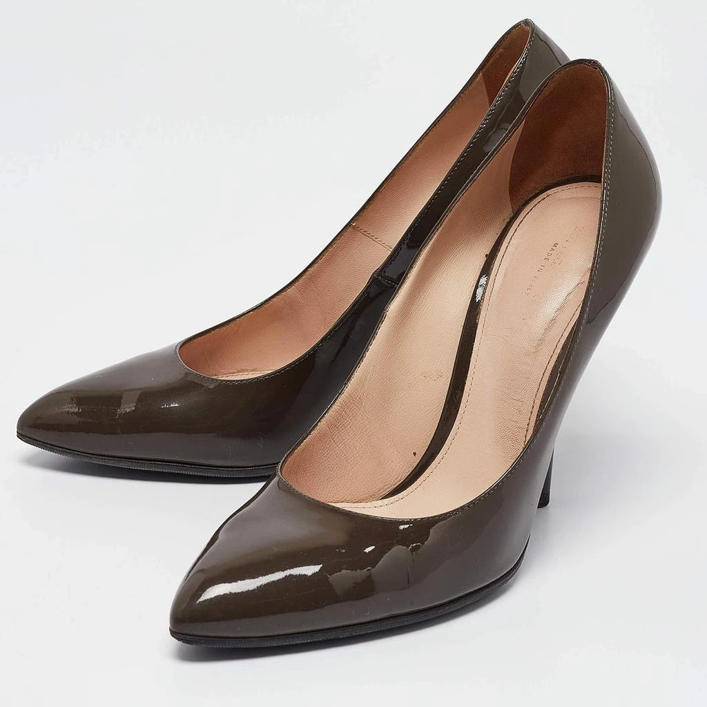 Bottega Veneta Bottega Veneta Grey Patent Leather Pointed Toe Pumps Size 38.5 2