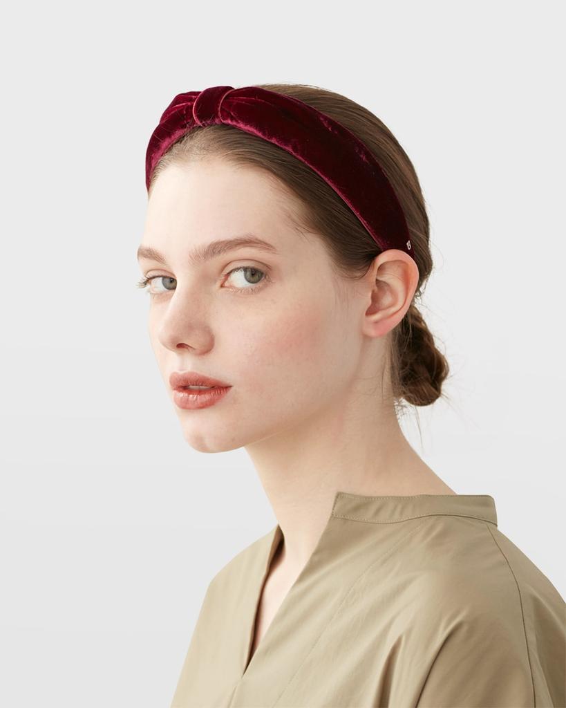 Alexandre de Paris Knot Velvet Headband