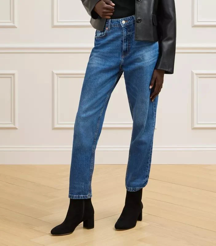 Stuart Weitzman WYNN ZIP BOOTIE 60 5