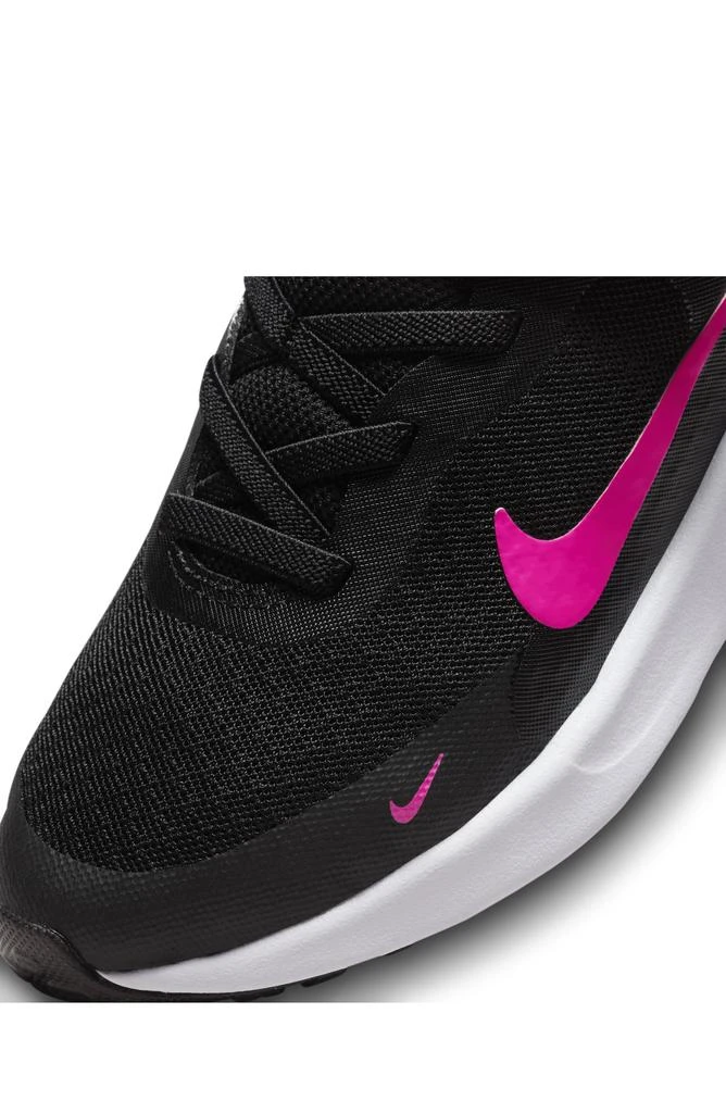 NIKE Revolution 7 Sneaker 8