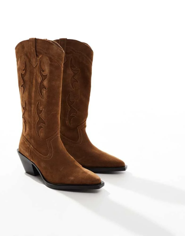 Stradivarius Stradivarius real suede heeled cowboy boot in beige 2
