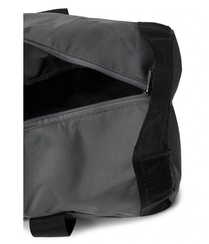 Carhartt 40L Classic Round Duffel 3