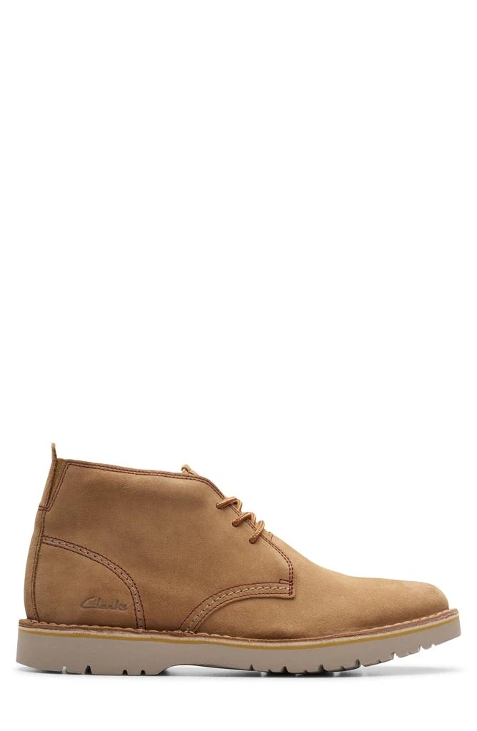 Clarks Eastridge Chukka Boot 3