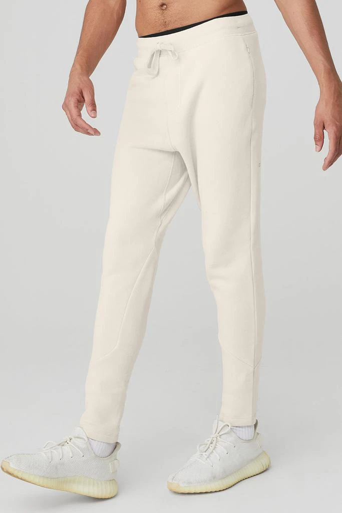 Alo The Triumph Sweatpant - Bone 3