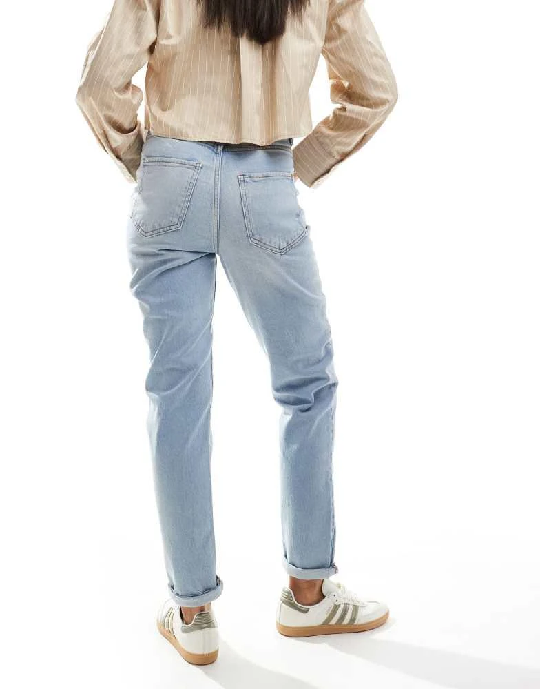 New Look New Look Merlot mom jeans in light blue 2