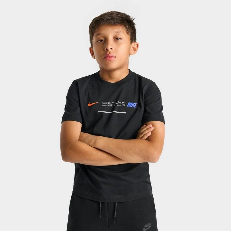 NIKE Big Kids
 Nike Sportswear T-Shirt