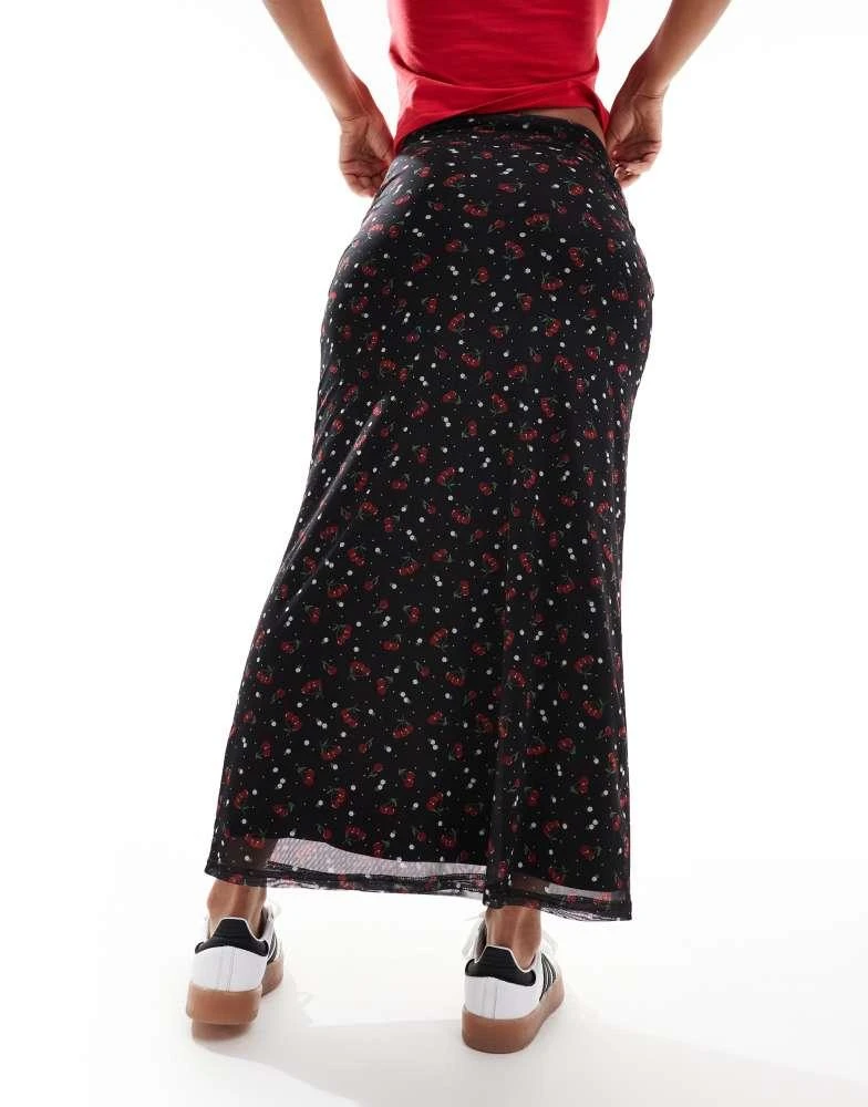 Daisy Street Daisy Street maxi skirt in mesh cherry print 3