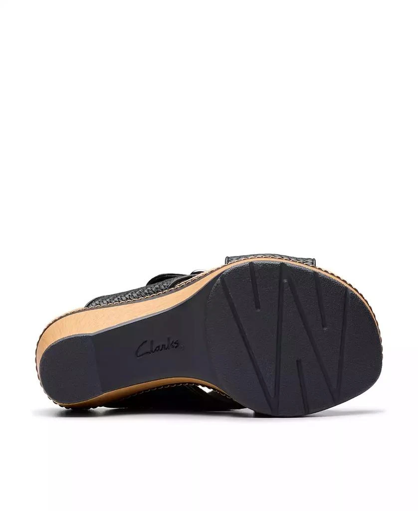 Clarks Collection Women's Seannah Nora Wedge Sandals 5