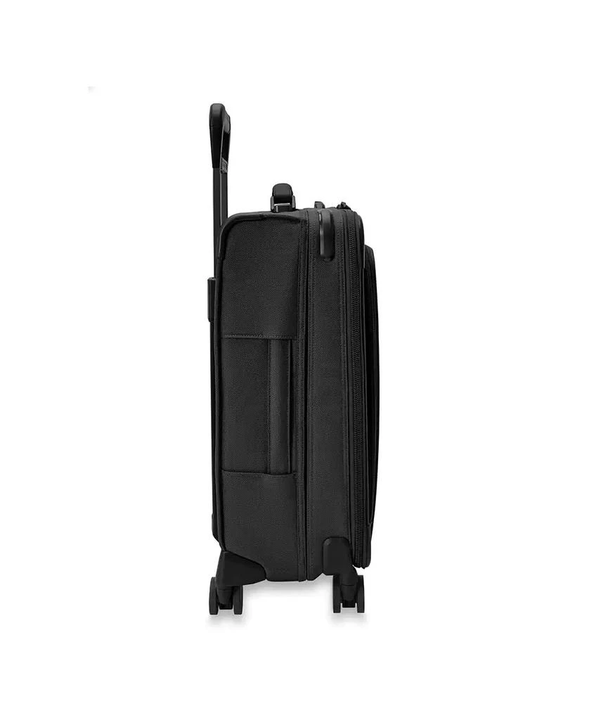 Briggs & Riley Baseline Essential Carry-On Spinner 3