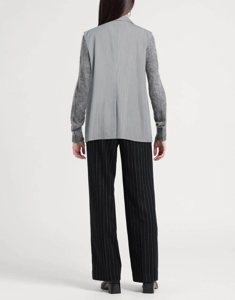 TAGLIATORE 02-05 Blazer 3