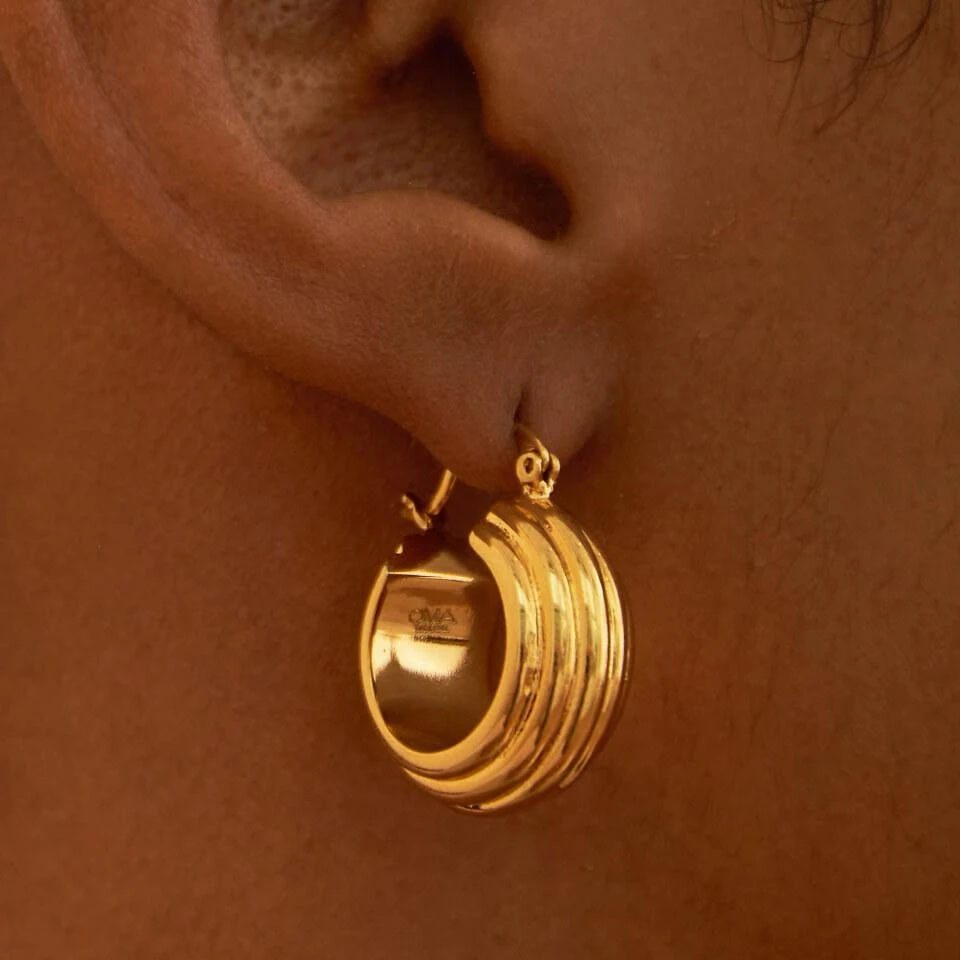 Oma The Label Oma The Label The Mini Adler 18 Karat Gold-Plated Striped Hoop Earrings 2