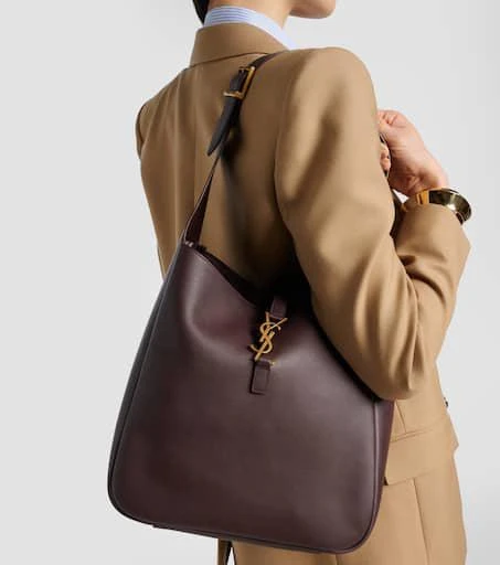 Yves Saint Laurent Le 5 à 7 Large leather shoulder bag 2