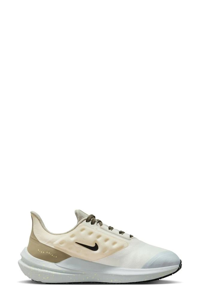 NIKE Air Winflo 9 Shield Running Shoe 3