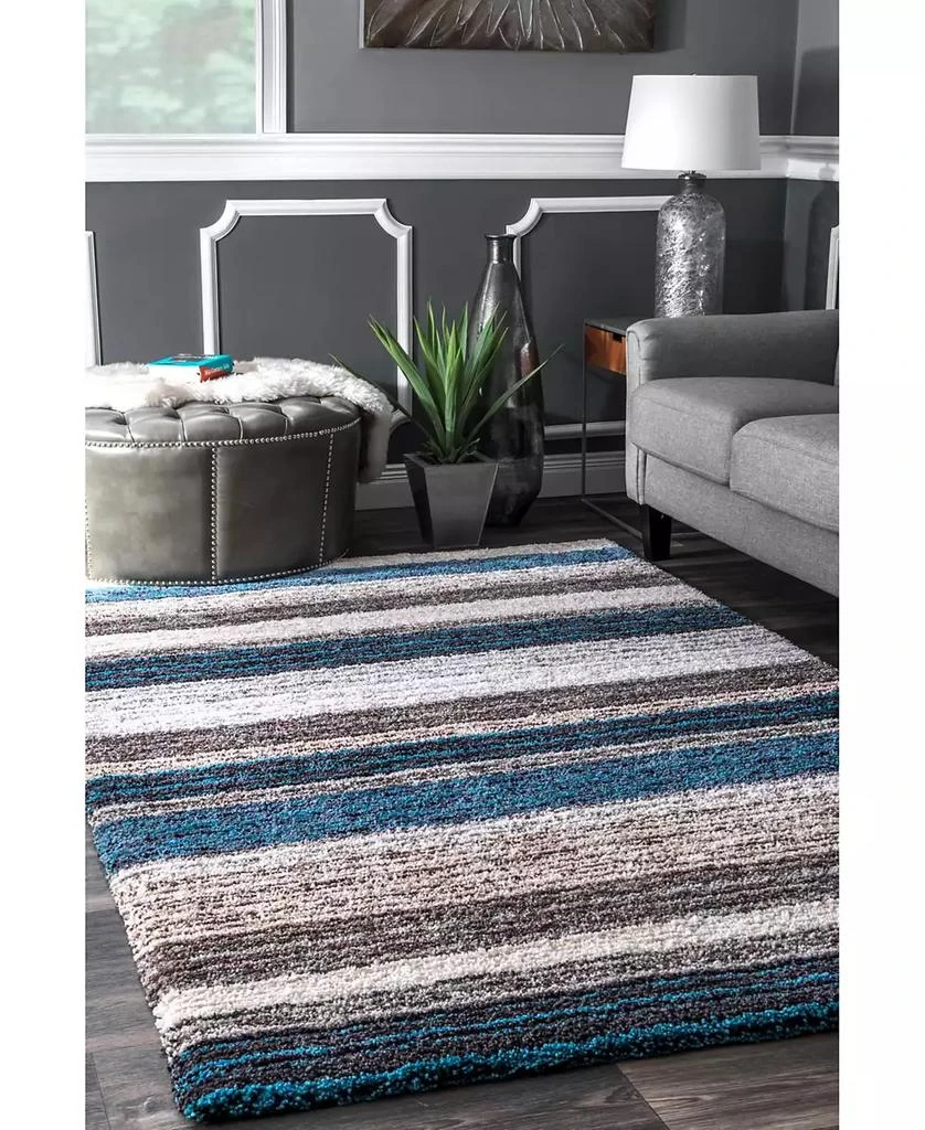 nuLOOM Zoomy Hand Tufted Classie 4' x 6' Area Rug 2