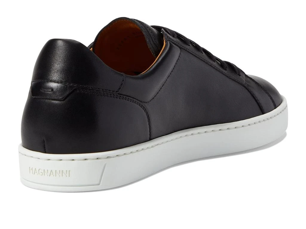 Magnanni Costa Lo 5