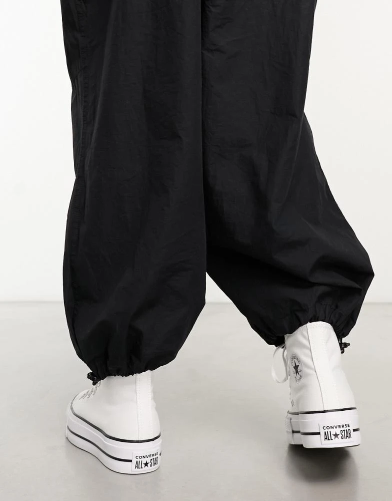 Converse Converse Chuck Taylor All Star Lift Hi platform trainers in white