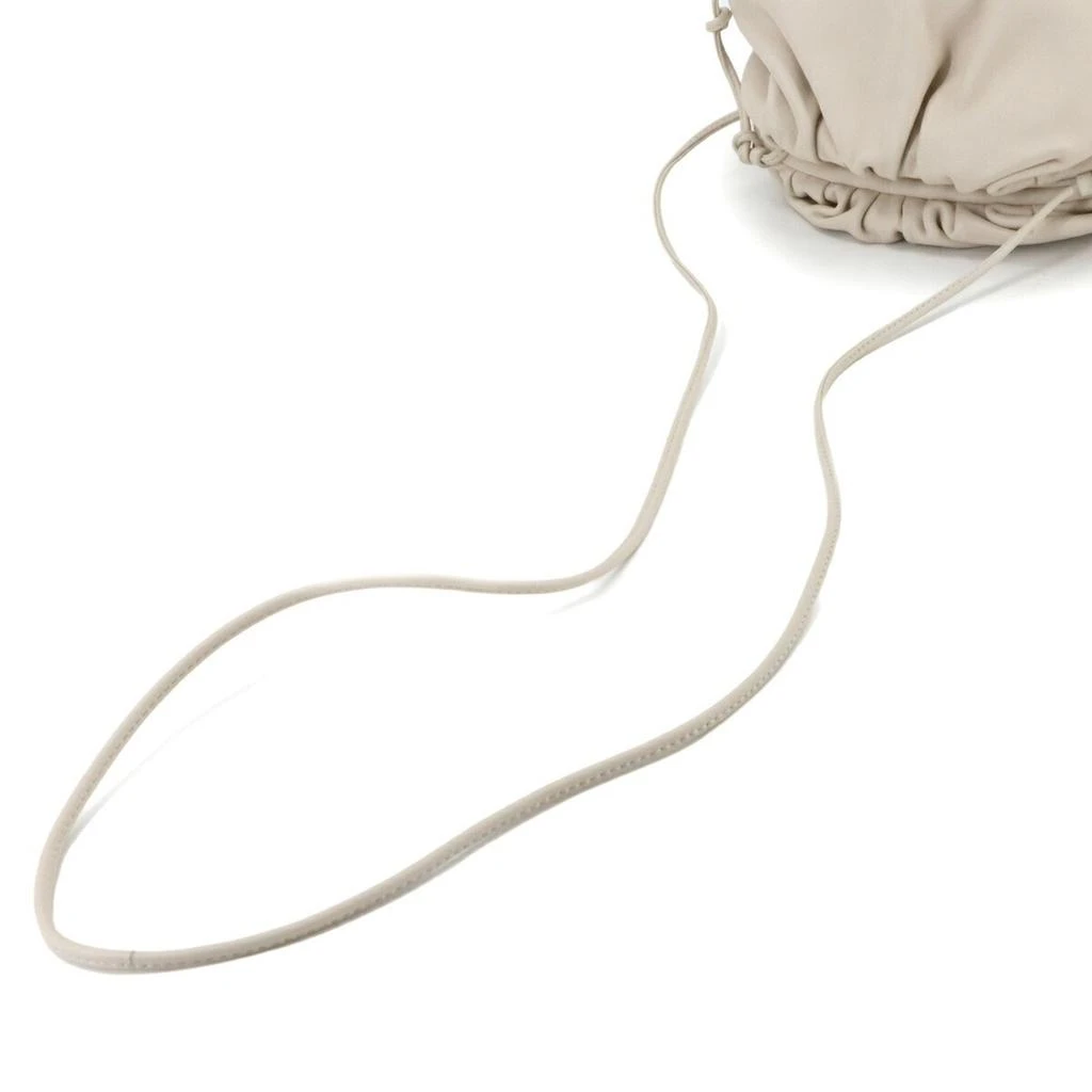 Bottega Veneta Leather Pouch Shoulder Bag (Pre-Owned) 5