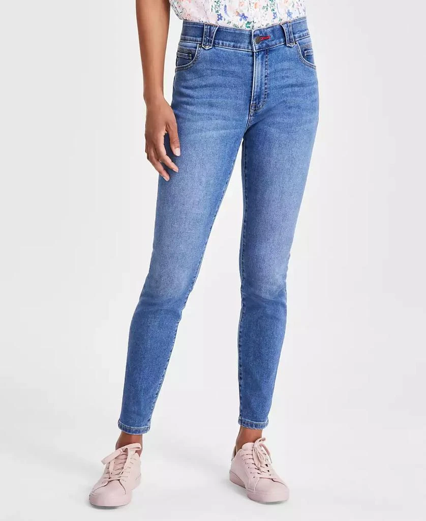 Tommy Hilfiger Women's TH Flex Waverly Skinny Jeans 4