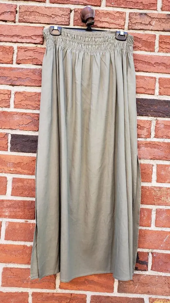 GRADE & GATHER Grade & Gather - Women's Side Slit Maxi Skirt