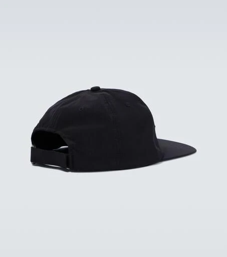 Satisfy PeaceShell running cap 4