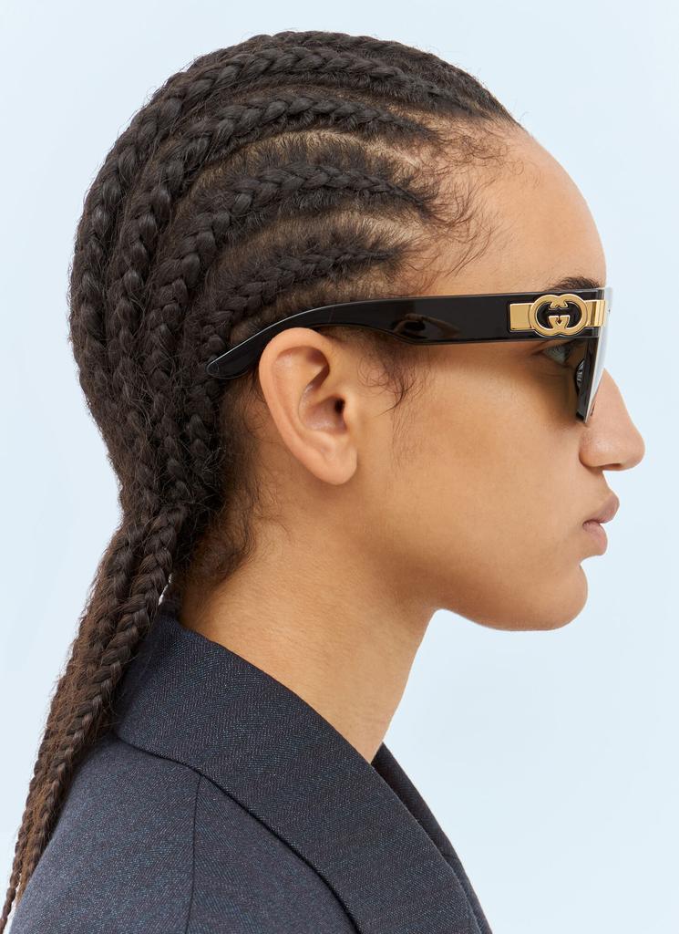 サングラス GUCCI Cat eye sunglasses Cat-eye frame sunglasses in black acetate | GUCCI® US
