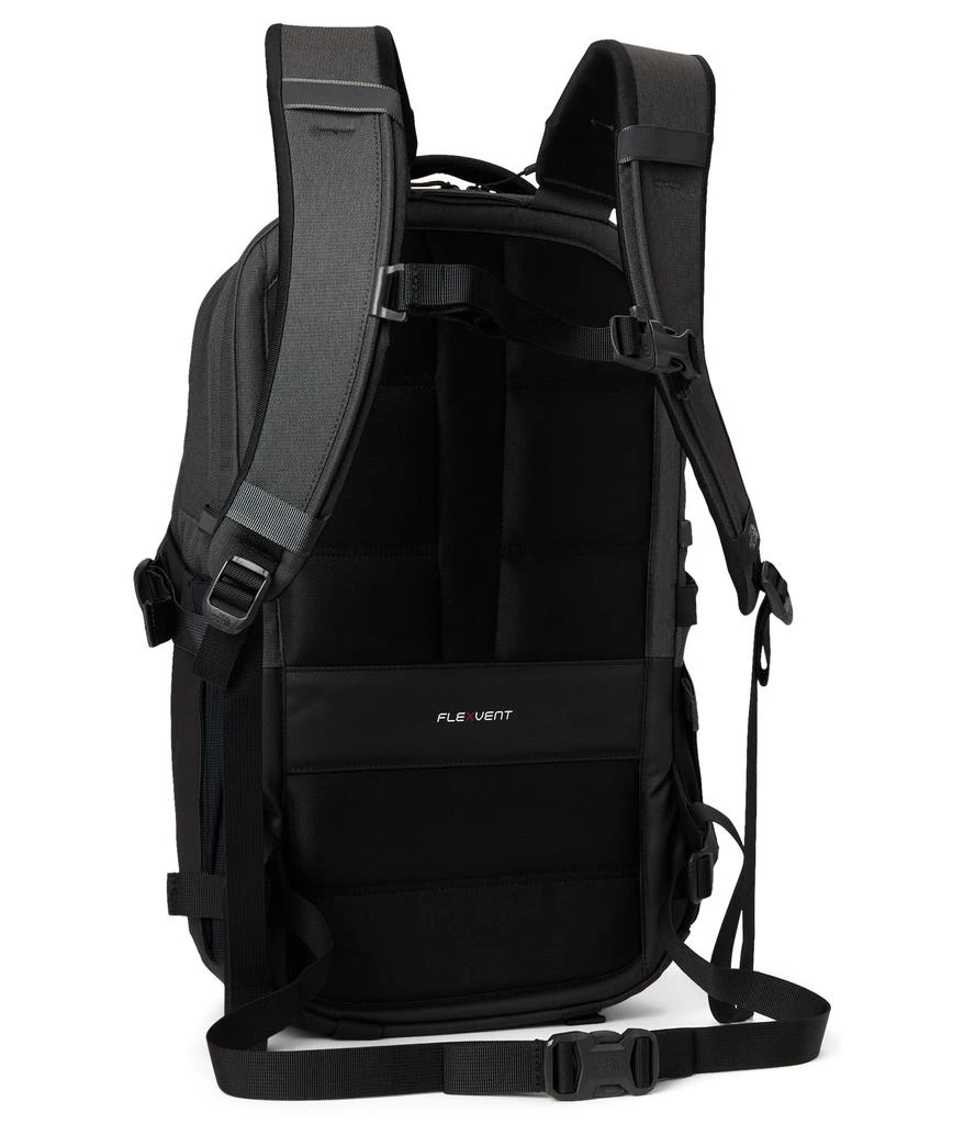 The North Face Recon 2