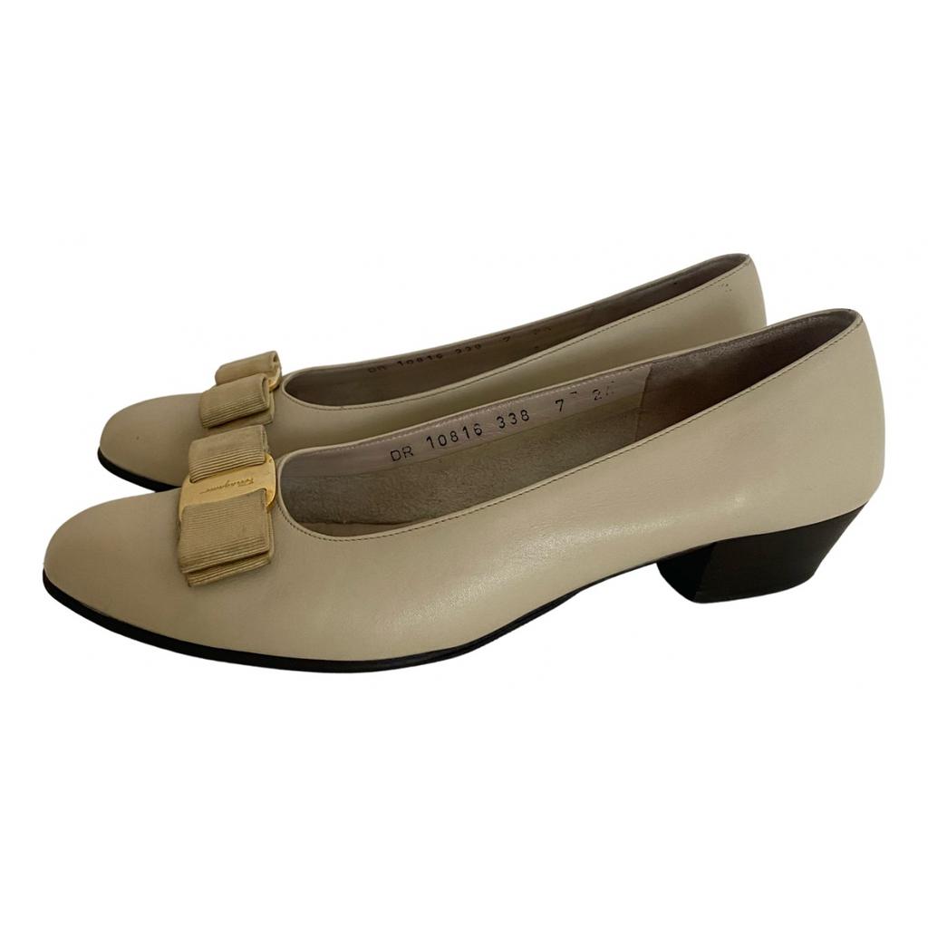 Salvatore Ferragamo Salvatore Ferragamo Leather heels