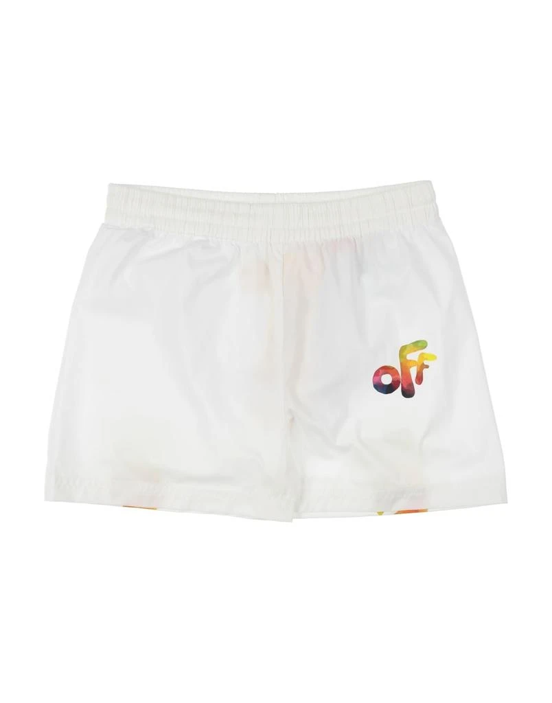 Off-White Shorts 
Bermuda