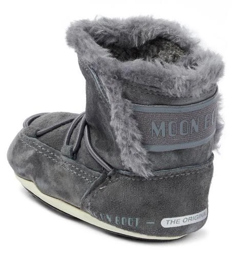 Moon Boot Crib suede snow boots 2