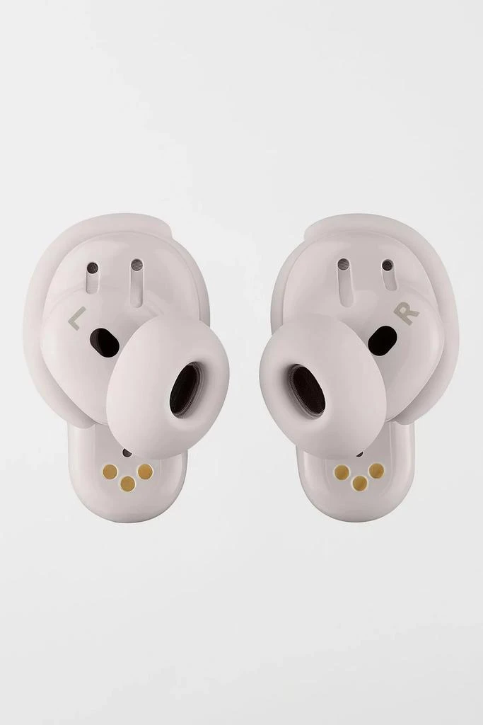 Bose Bose QuietComfort Ultra Wireless Noise Cancelling Earbuds 4