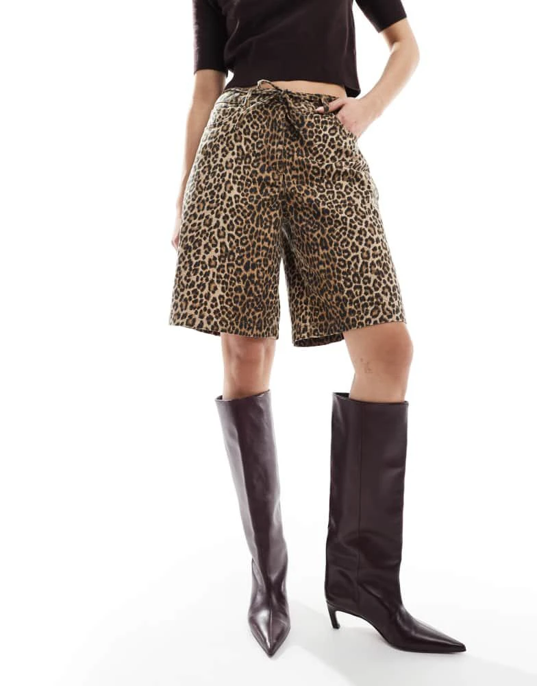 ONLY ONLY tie detail denim jorts in leopard print - BROWN 2