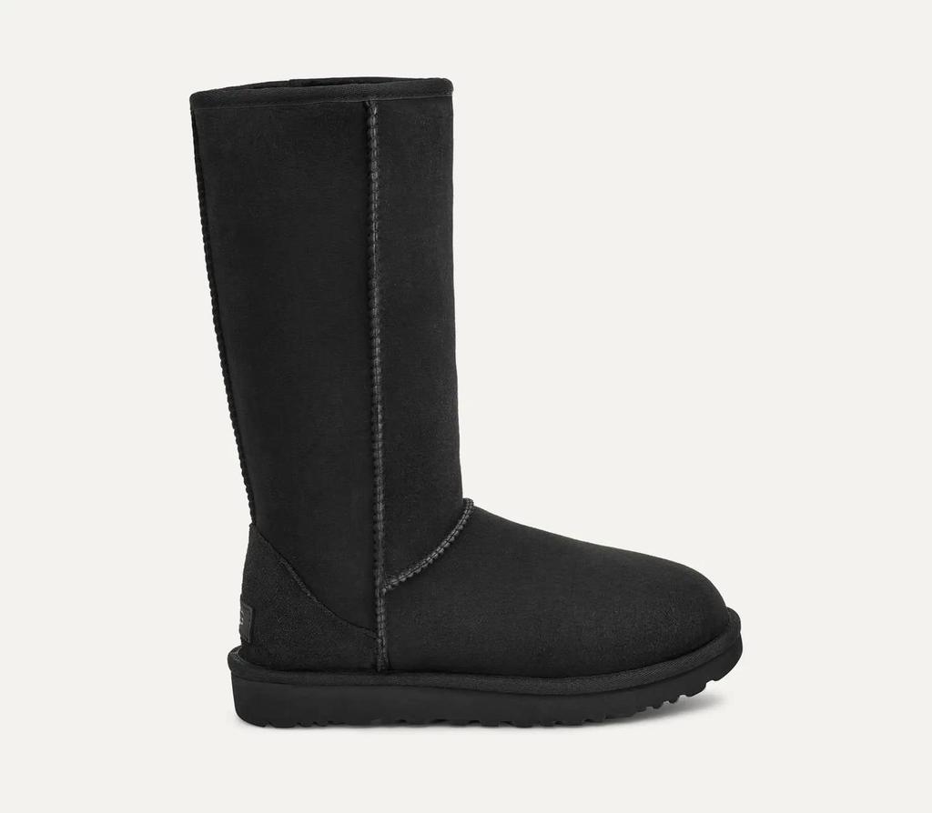 UGG Ugg - Women
s Classic Tall Sheepskin Boots