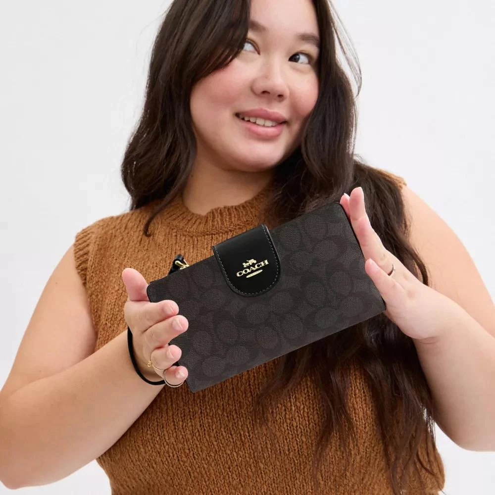 Coach Phone Wallet In Signature Canvas 3