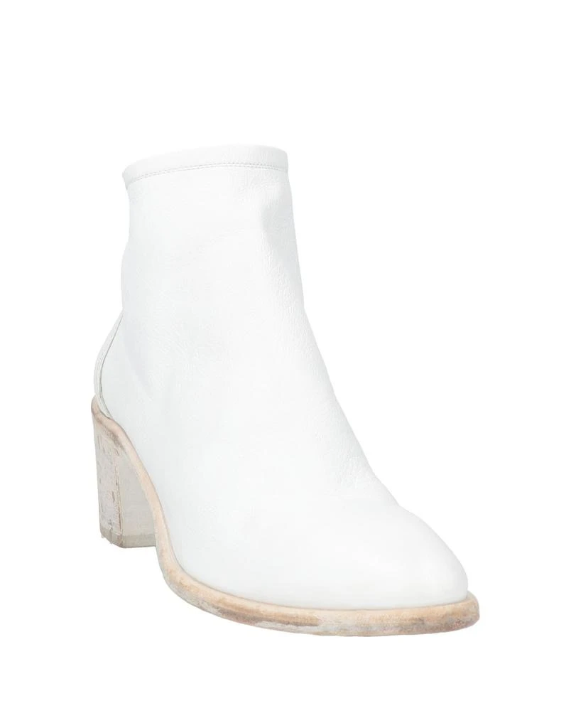STRATEGIA Ankle boot 2
