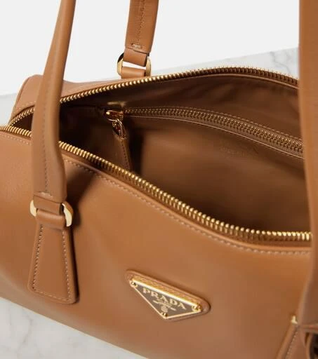 Prada Medium leather shoulder bag 3