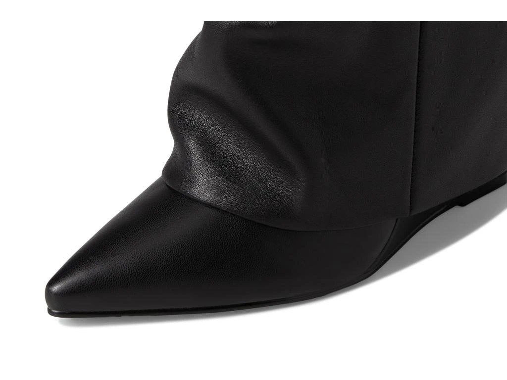 Steve Madden Corenne - Wide Calf 6