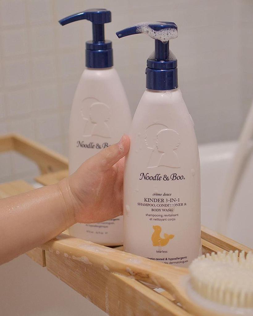 NOODLE & BOO Wholesome Bathtime Fun Set