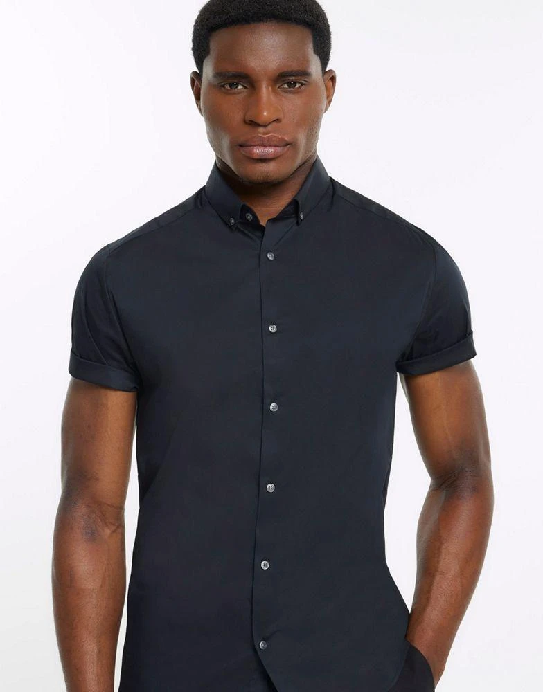 River Island River Island Rr muscle fit short sleeve shirt in black 3