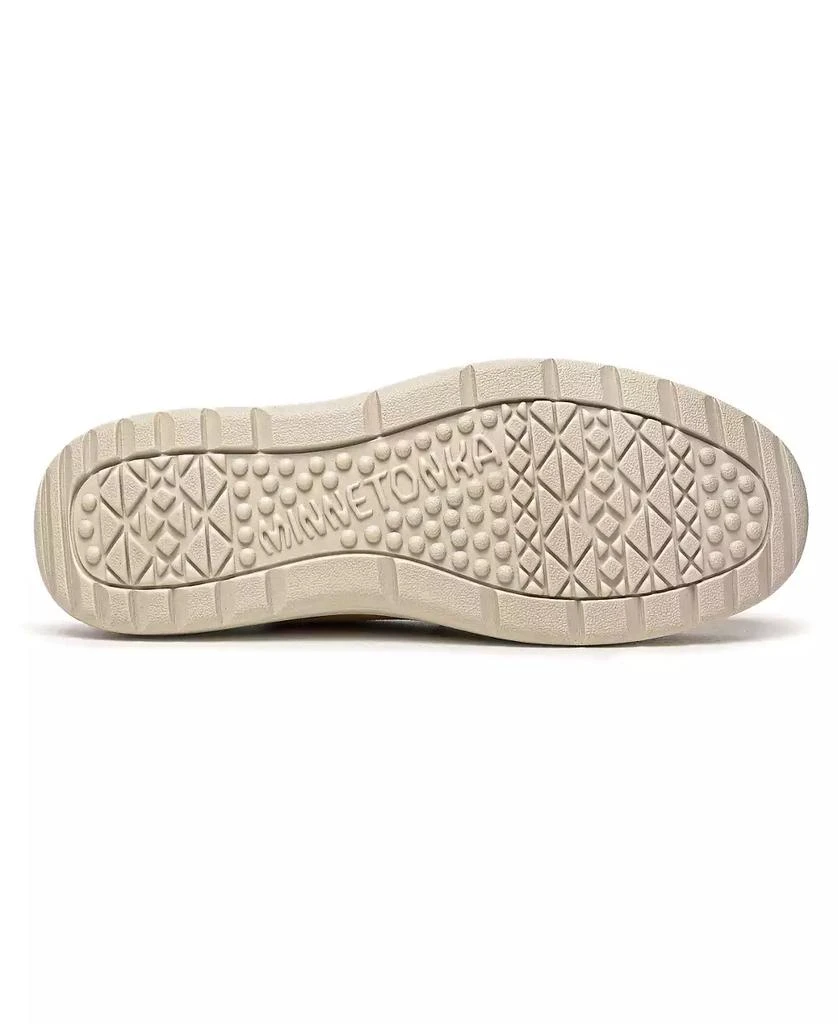 Minnetonka Women's Discover Classic Slip-on Moccasin Shoes 3