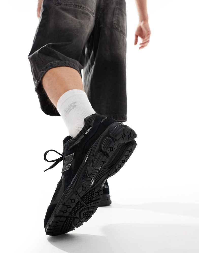 靴 New Balance 2002R \"Triple Black\" 27 New Balance 2002R 'Triple Black Suede' - New Balance